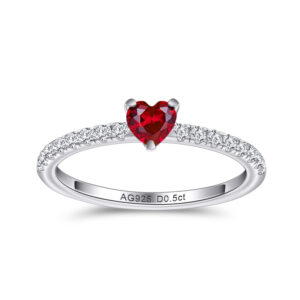 prsten s cervenym kamenom Heart Ruby v tvare srdca